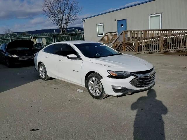 2020 Chevrolet Malibu - Image 13
