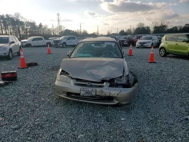 2000 Honda Accord - Image 10
