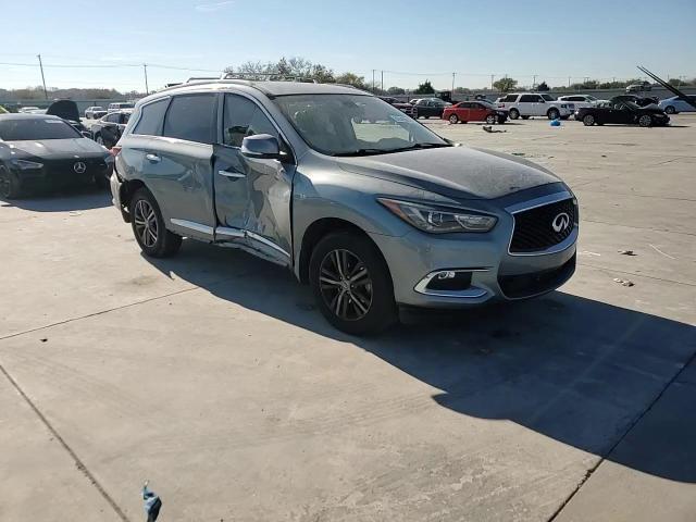 2017 Infiniti QX60 - Image 11