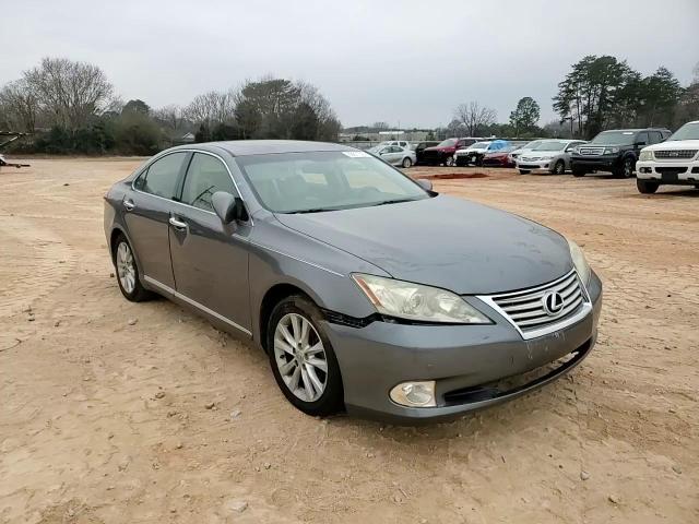 2012 Lexus ES - Image 11
