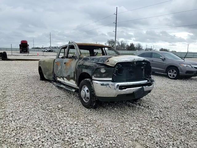 2018 RAM 3500 - Image 11