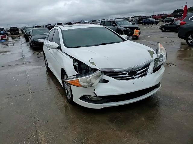 2014 Hyundai Sonata Se VIN: 5NPEC4ACXEH826412 Lot: 86550404