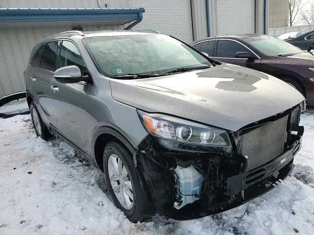 2018 Kia Sorento - Image 15