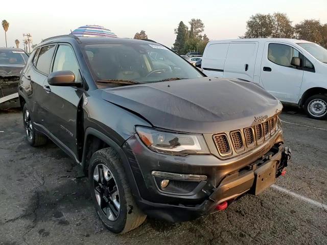 2018 Jeep Compass - Image 12