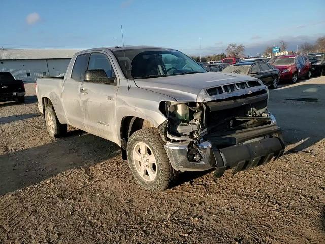 2014 Toyota Tundra - Image 10