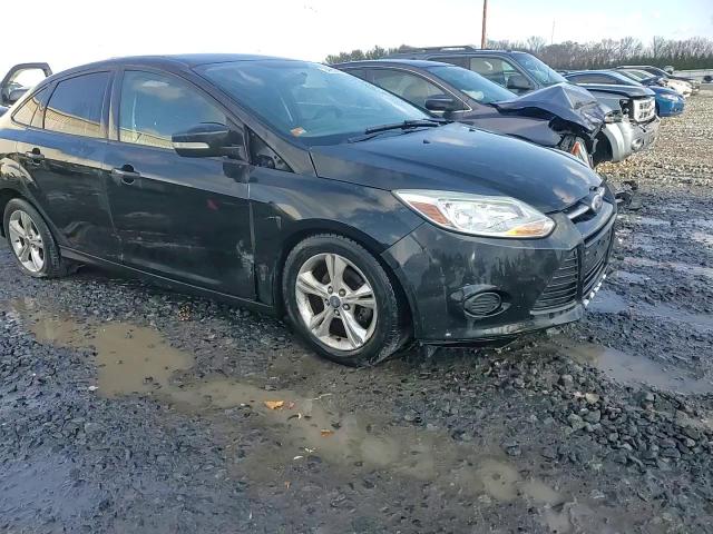 2014 Ford Focus Se VIN: 1FADP3F21EL393123 Lot: 84065054