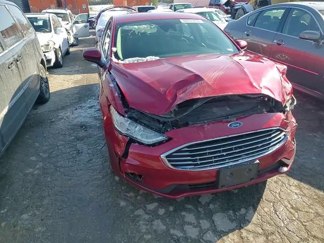 2020 Ford Fusion - Image 11