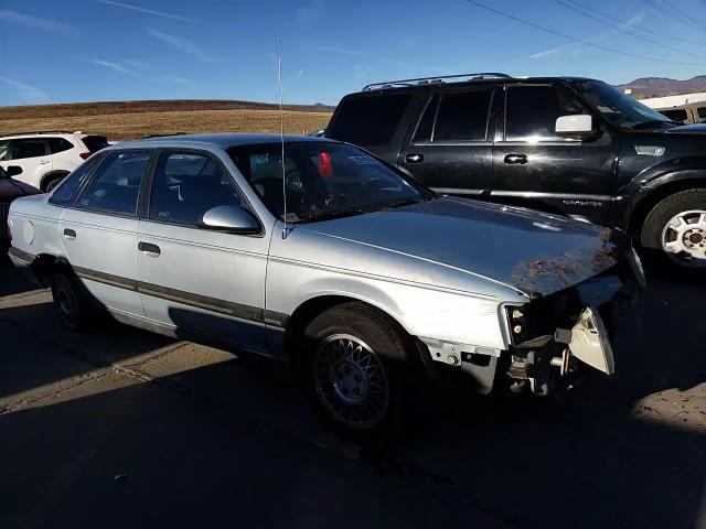 1991 Ford Taurus - Image 10