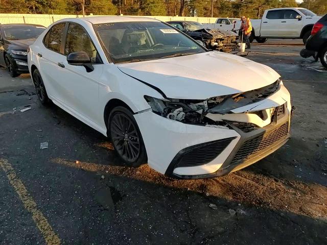 2021 Toyota Camry - Image 13