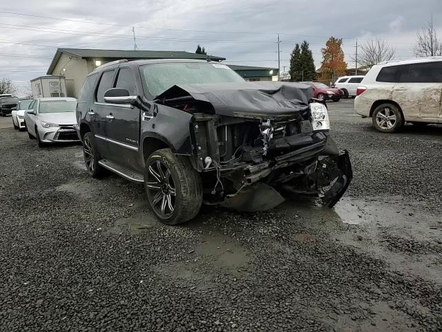 2008 Cadillac Escalade Luxury VIN: 1GYFK63888R165983 Lot: 86075744