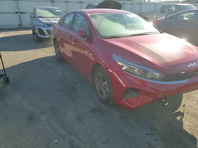 2024 Kia Forte Lx VIN: 3KPF24AD0RE710016 Lot: 83880154