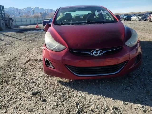 2011 Hyundai Elantra - Image 11
