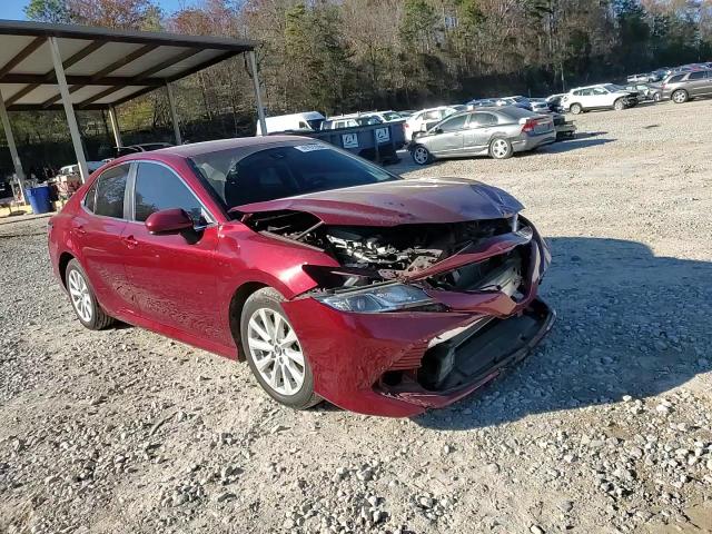 2018 Toyota Camry - Image 10