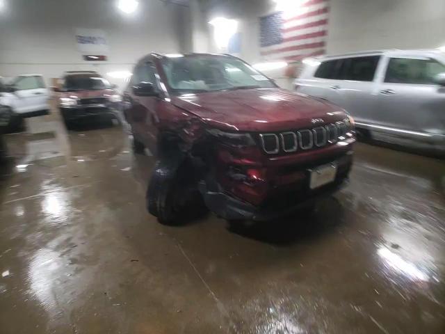 2022 Jeep Compass Latitude VIN: 3C4NJDBB7NT230704 Lot: 83385384