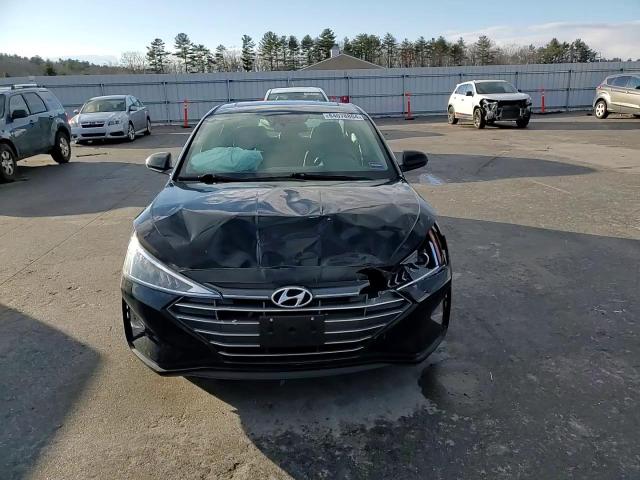 2020 Hyundai Elantra - Image 11
