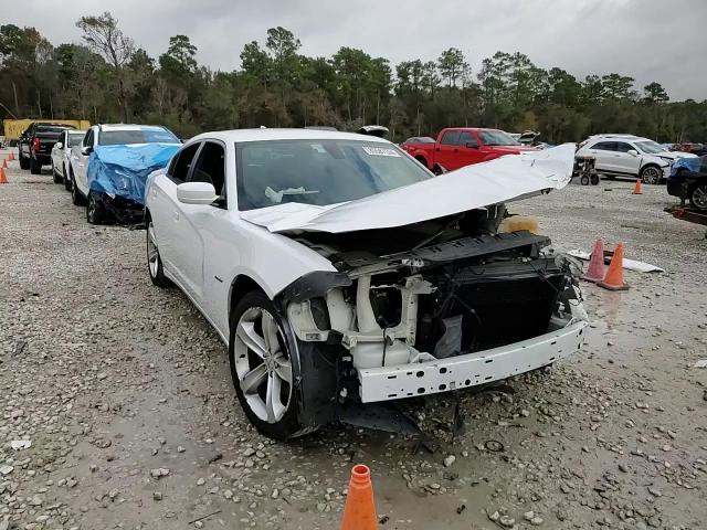 2016 Dodge Charger - Image 13