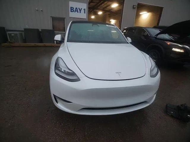 2021 Tesla Model Y VIN: 5YJYGDEE2MF131559 Lot: 84457354