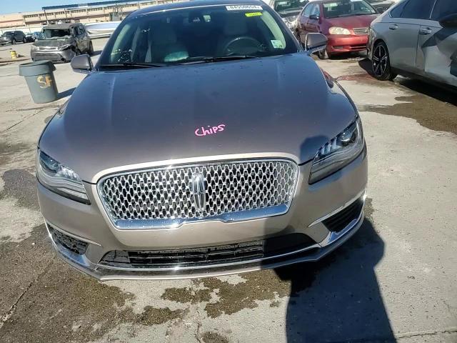 2019 Lincoln MKZ - Image 13