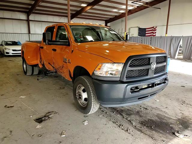 2017 RAM 3500 - Image 13