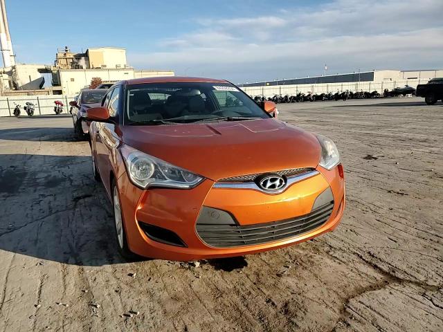 2013 Hyundai Veloster VIN: KMHTC6AD7DU145197 Lot: 84288934
