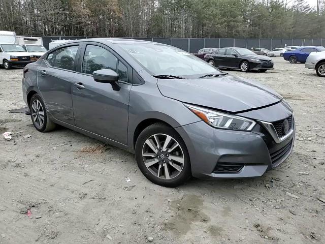 2021 Nissan Versa - Image 10