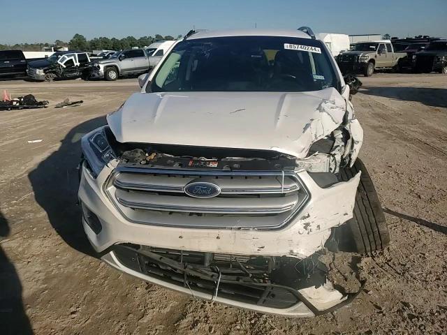 2019 Ford Escape - Image 11