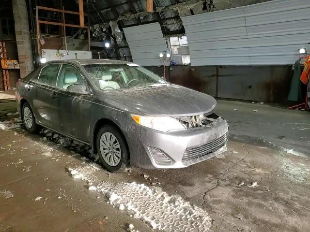 2012 Toyota Camry - Image 10