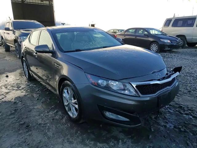2012 Kia Optima - Image 13