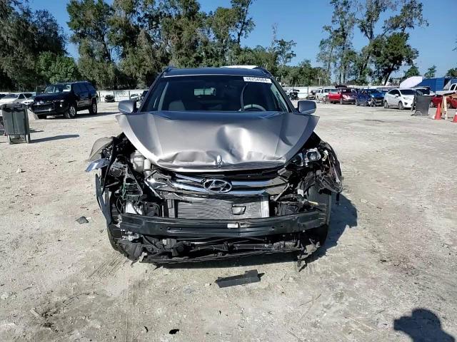 2014 Hyundai Santa Fe - Image 12