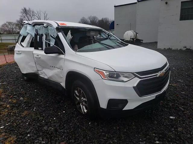 2019 Chevrolet Traverse Ls VIN: 1GNERFKW0KJ303039 Lot: 84596034