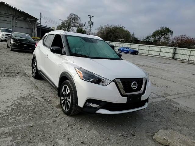 2020 Nissan Kicks Sr VIN: 3N1CP5DV6LL525683 Lot: 86587024