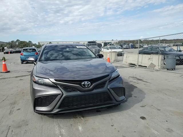 2021 Toyota Camry - Image 13