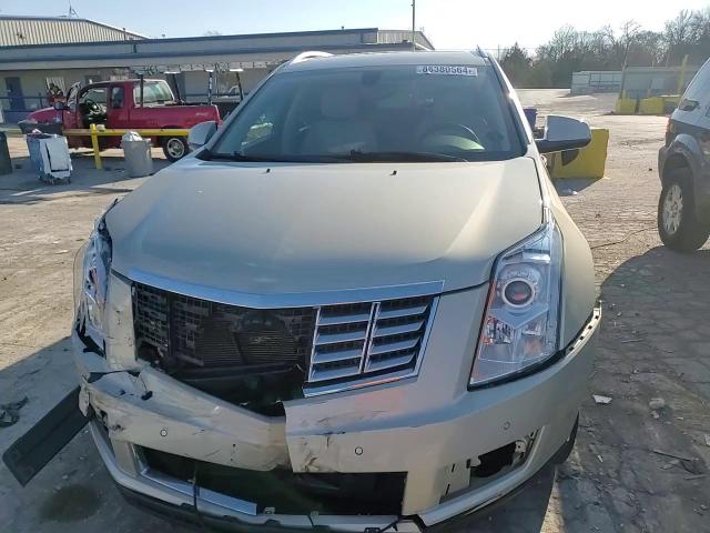 2015 Cadillac SRX - Image 10