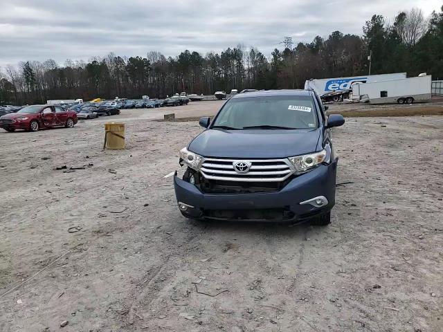 2011 Toyota Highlander - Image 12