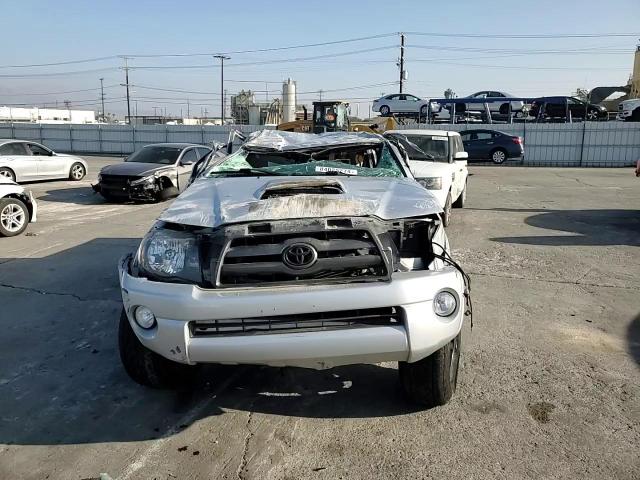2010 Toyota Tacoma - Image 11