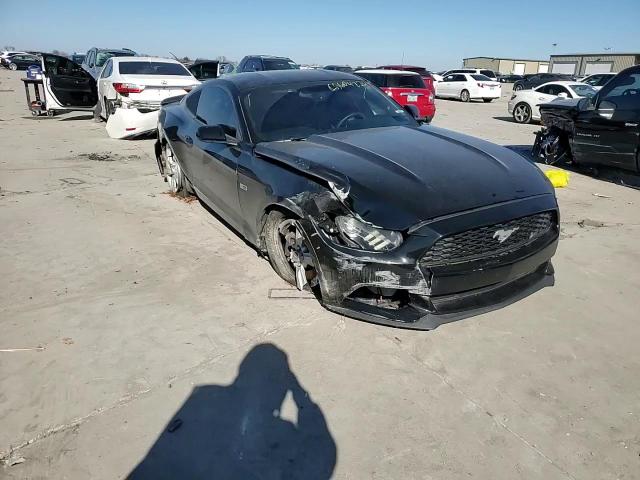 2016 Ford Mustang - Image 11