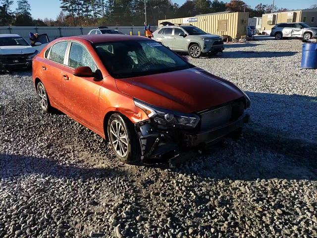 2023 Kia Forte - Image 14