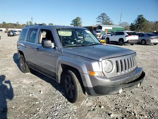 2016 Jeep Liberty (Patriot) - Image 10