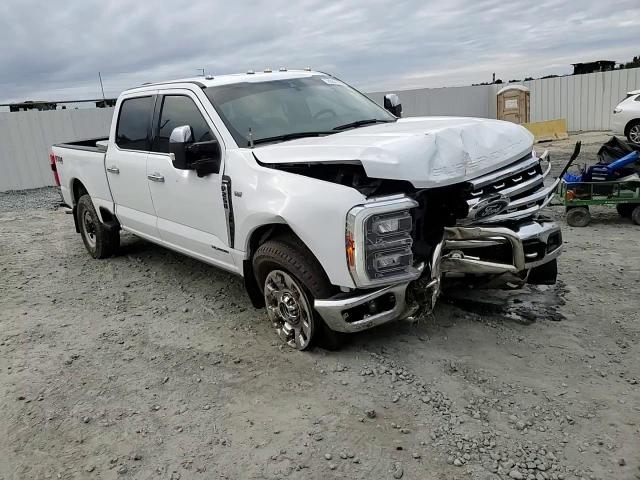 2023 Ford F250 - Image 13