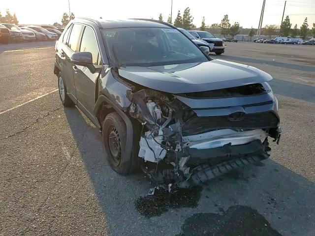 2019 Toyota RAV 4 - Image 11