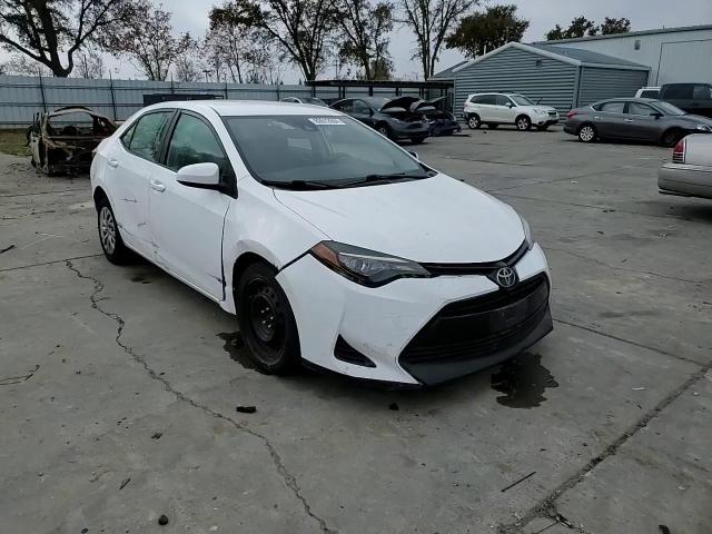 2017 Toyota Corolla - Image 11