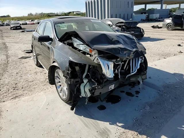 2011 Lincoln MKS - Image 11