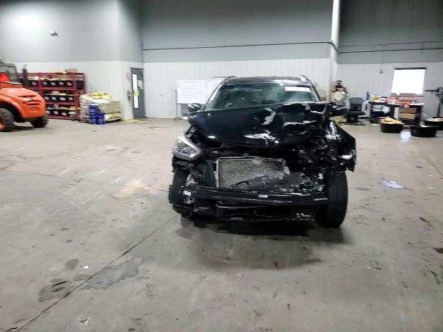 2018 Hyundai Santa Fe - Image 11
