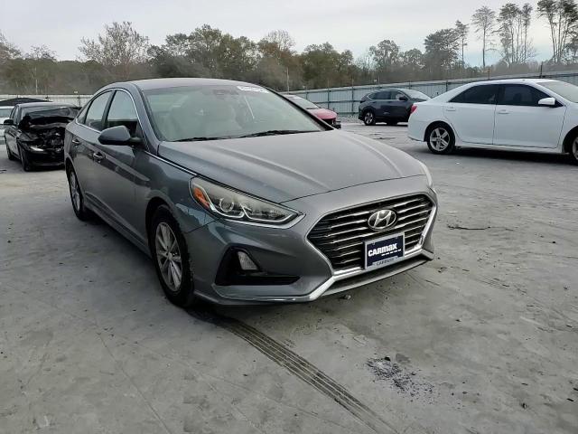 2018 Hyundai Sonata - Image 11