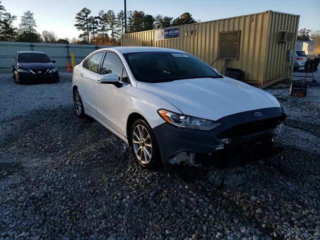 2017 Ford Fusion - Image 13