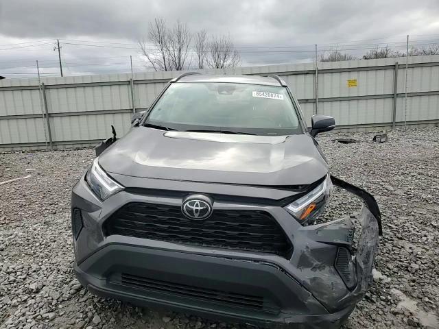 2023 Toyota RAV 4 - Image 12