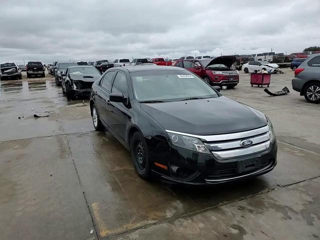 2012 Ford Fusion S VIN: 3FAHP0GA4CR124215 Lot: 86334554