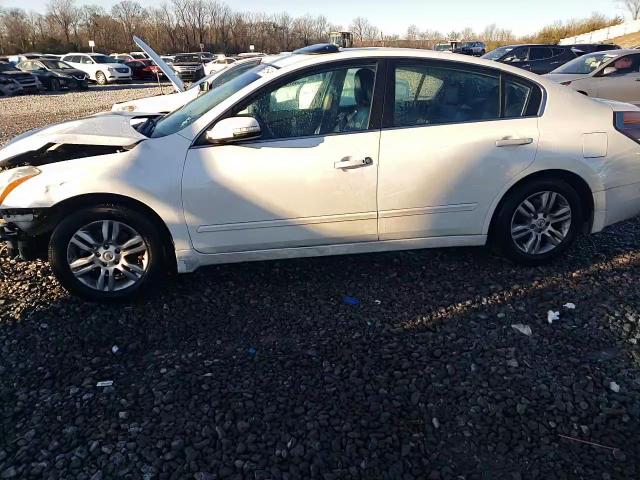 2012 Nissan Altima - Image 13