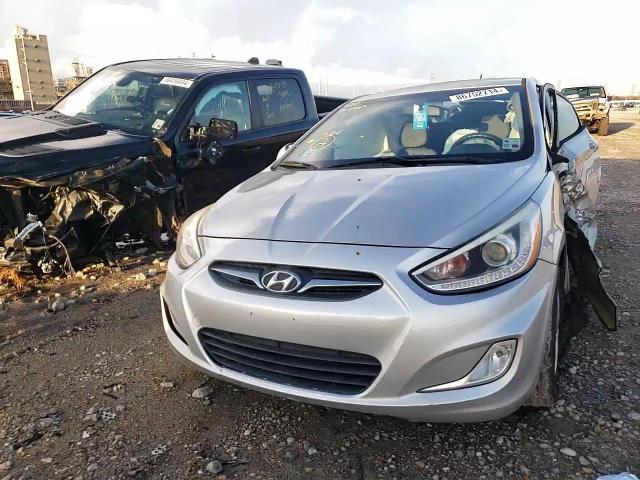 2014 Hyundai Accent - Image 10