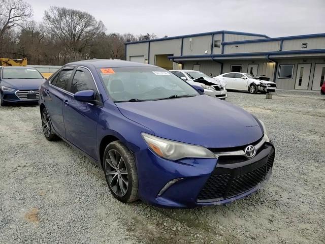 2016 Toyota Camry - Image 10